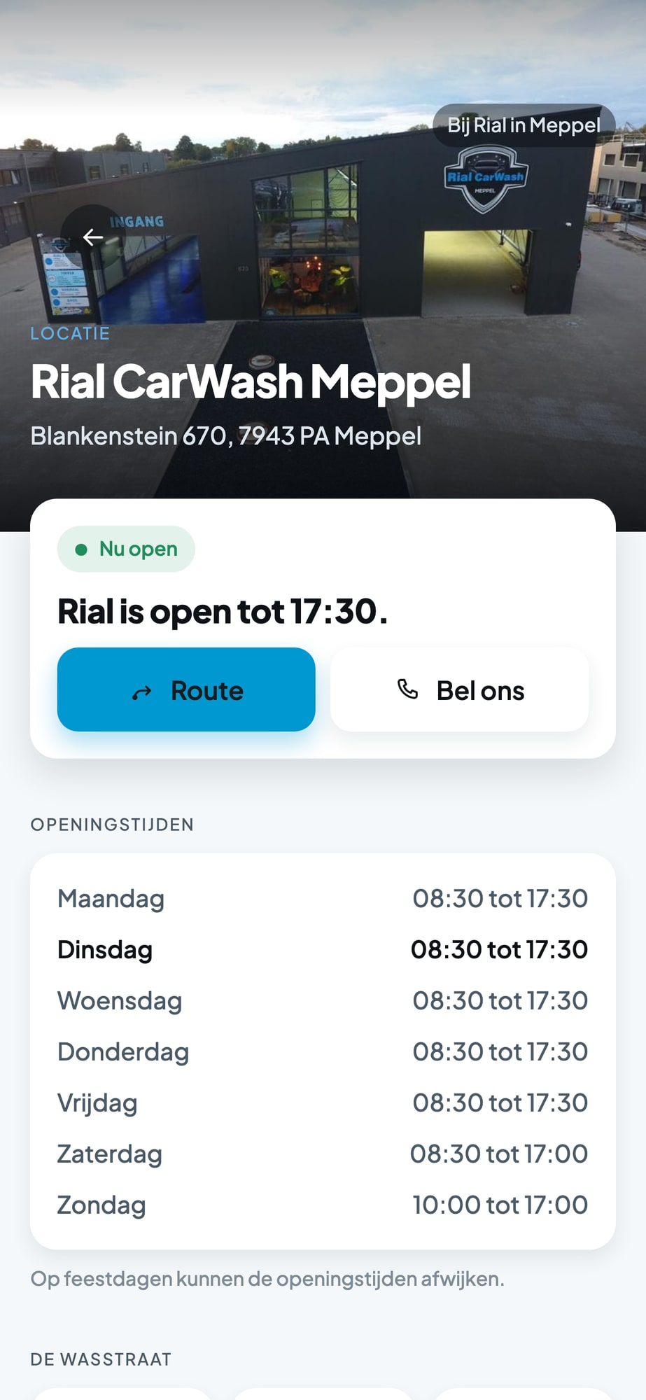 Scherm Locatie in de app met Rial is open tot 17:30, de knoppen Route en Bel ons en de openingstijden van de hele week
